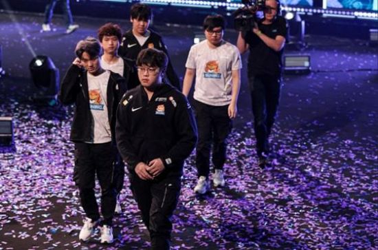 揭秘风暴英雄背后的本地化故事与翻译趣闻